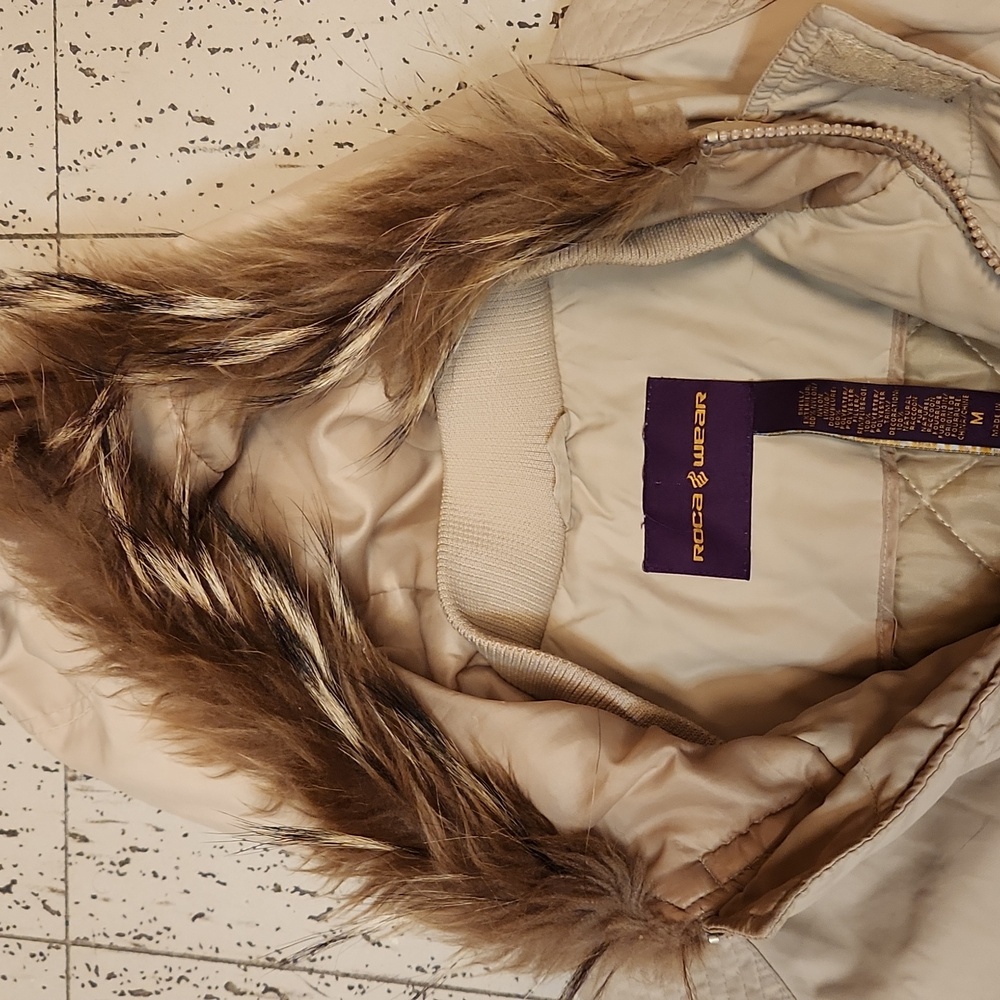 Rocawear Cream Full Zip Spellout Winter Racoon Fur Hooded Jacket Vintage - Picture 8 of 16